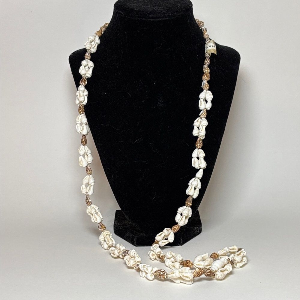 NWT Shell Long Strand  White and Tan Beaded Single Strand Cluster Necklace 36”